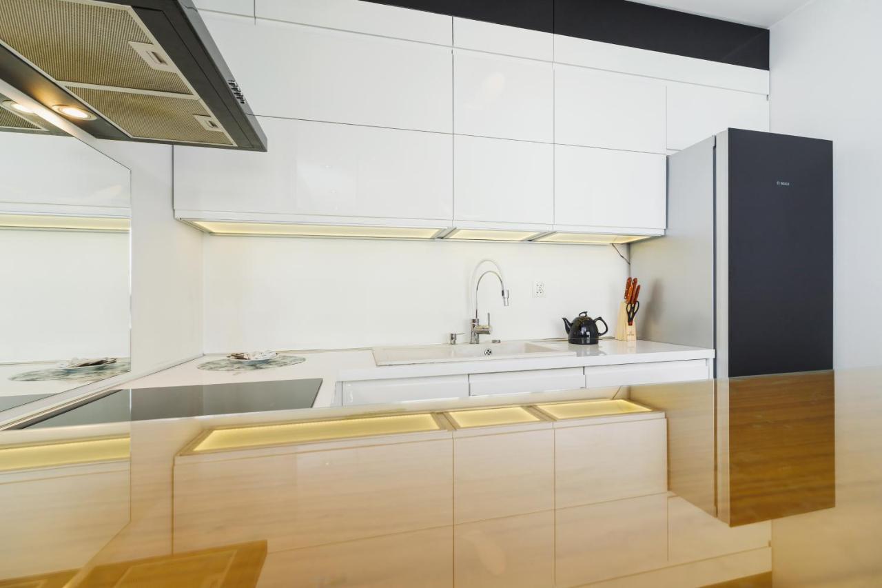 Masarska Free Parking By Renters *
