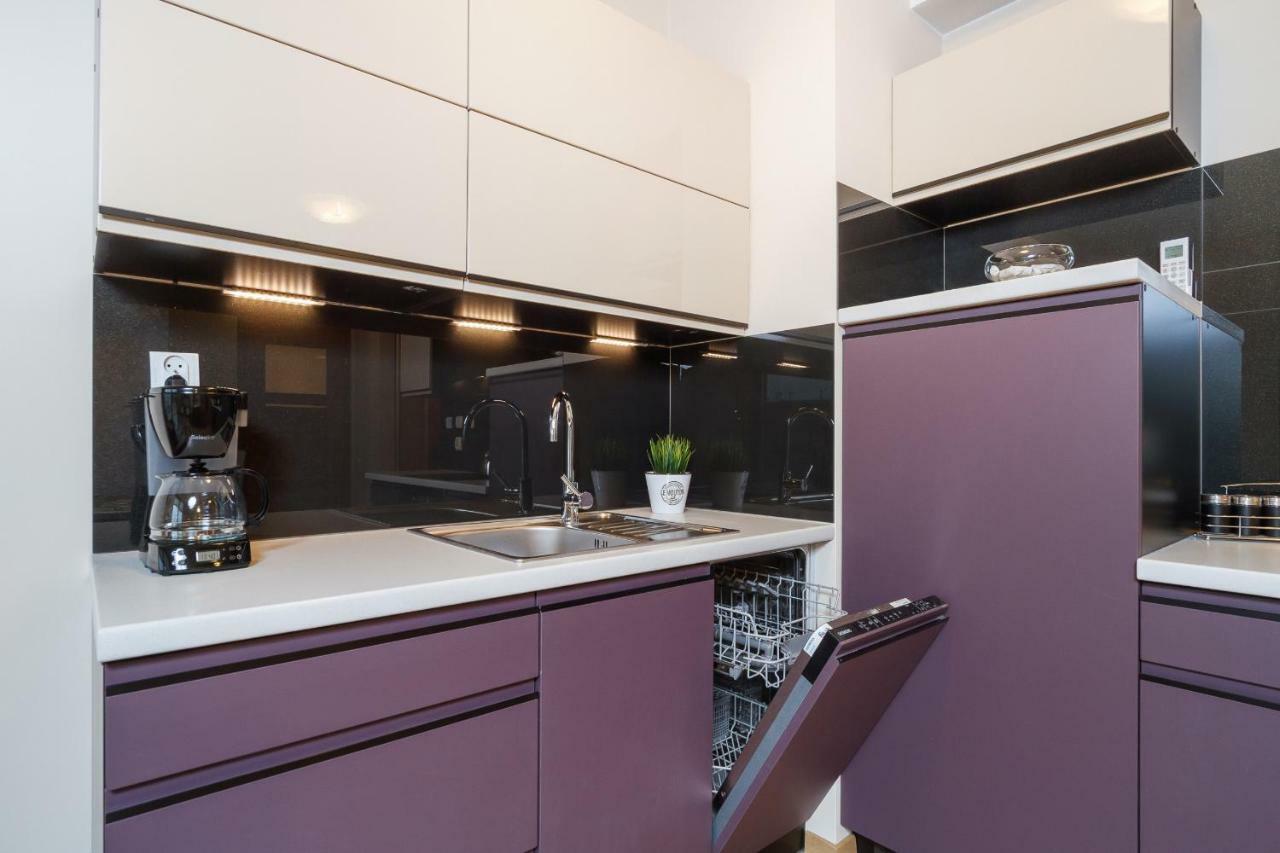Masarska Free Parking By Renters